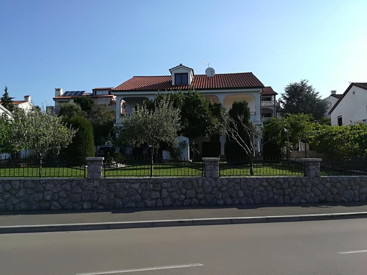 Apartmani Am Krk Town Exterior photo