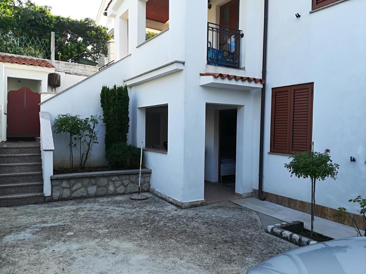 Apartmani Am Krk Town Exterior photo